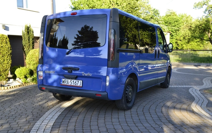 Renault Trafic cena 26900 przebieg: 306000, rok produkcji 2004 z Radom małe 781